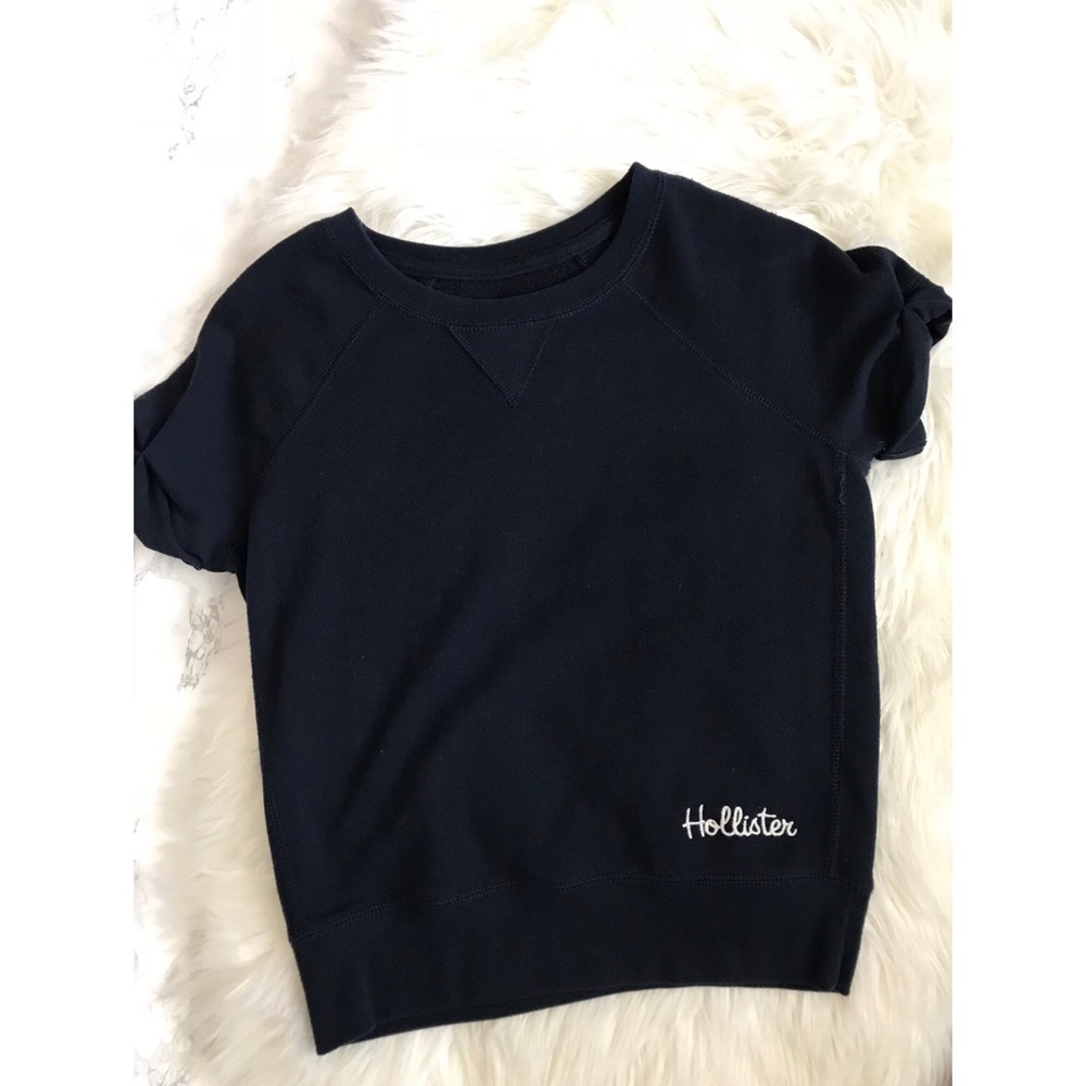 Hollister Cropped Top Shirt